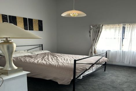 Photo of property in 2h Hatton Street, Karori, Wellington, 6012