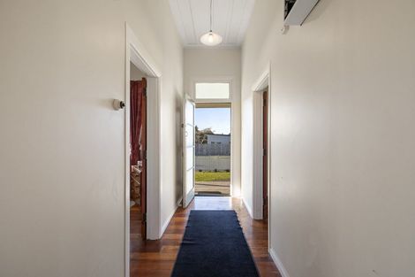 Photo of property in 14 Blackwell Street, Marton, 4710