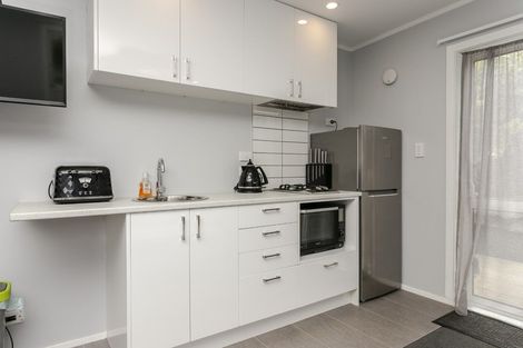 Photo of property in 8 Leslie Avenue, Sandringham, Auckland, 1025