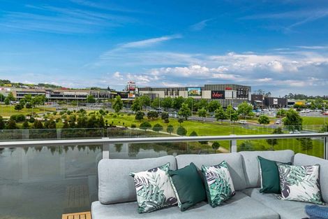 Photo of property in 604/27 Don Mckinnon Drive, Albany, Auckland, 0632