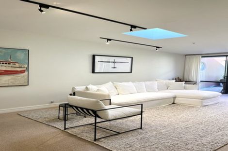 Photo of property in 3/36 Victoria Road, Devonport, Auckland, 0624