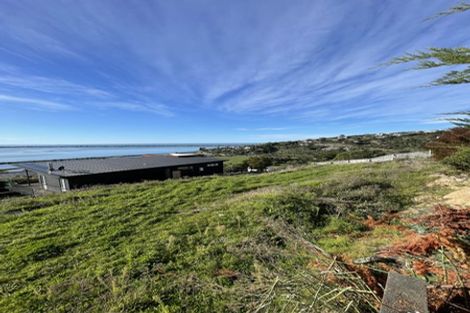 Photo of property in 1/28 Maffeys Road, Mount Pleasant, Christchurch, 8081