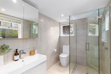 Photo of property in 2/60 Clifford Avenue, Merivale, Christchurch, 8014