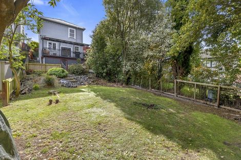 Photo of property in 67 Elm Row, Dunedin Central, Dunedin, 9016