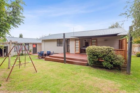 Photo of property in 25 Hookway Grove, Paraparaumu, 5032