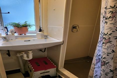 Photo of property in 28 Ribble Street, Island Bay, Wellington, 6023