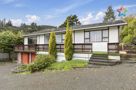 Photo of property in 70a Tawhai Street, Stokes Valley, Lower Hutt, 5019
