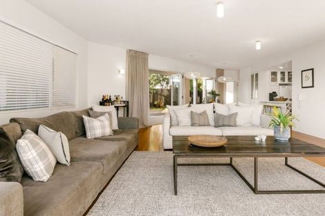 Photo of property in 37b May Street, Mount Maunganui, 3116