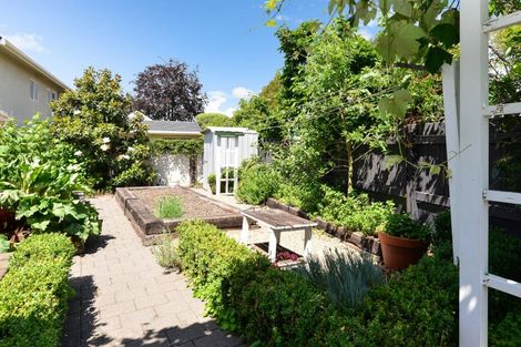 Photo of property in 18 Fairfield Road, Fairfield, Hamilton, 3214