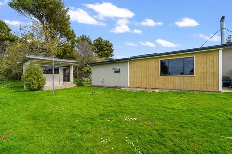 Photo of property in 49 Ferry Road, West Plains, Invercargill, 9879