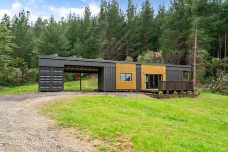 Photo of property in 90 Hoeke Road, Carrington, Carterton, 5791