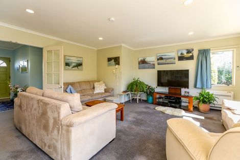 Photo of property in 132 Clawton Street, Westown, New Plymouth, 4310