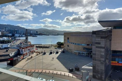 Photo of property in Portal Apartments, 7a/42 Cable Street, Te Aro, Wellington, 6011