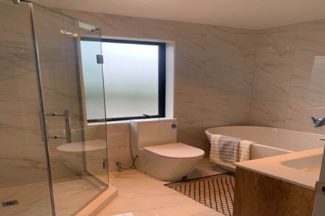 Photo of property in 7 Whawhaki Lane, Kumeu, 0810