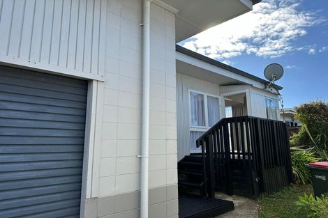 Photo of property in 89 Gossamer Drive, Pakuranga Heights, Auckland, 2010