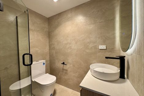 Photo of property in 2/36 Fairdale Place, Birkdale, Auckland, 0626