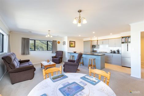 Photo of property in 40 Meadowbank Drive, Belmont, Lower Hutt, 5010