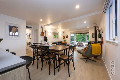 Photo of property in 50 Great North Road, Riverhead, 0820