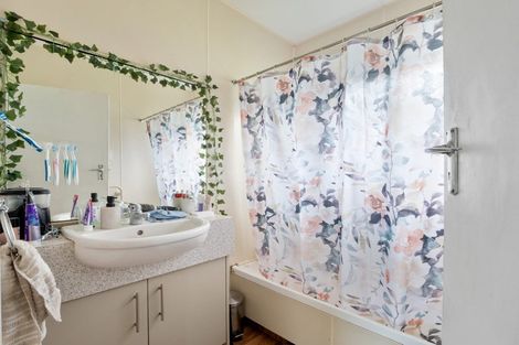 Photo of property in 64 Mcbeath Avenue, Hoon Hay, Christchurch, 8025