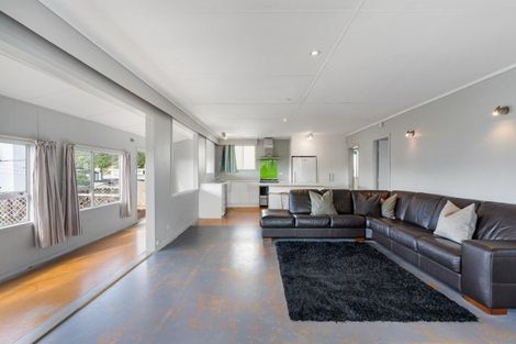 Photo of property in 117 Pohutukawa Crescent, Whangamata, 3620