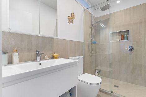 Photo of property in 27 Sackville Street, Martinborough, 5711