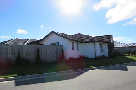 Photo of property in 22 Maka Lane, Halswell, Christchurch, 8025