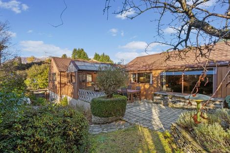 Photo of property in 180 Fernhill Road, Fernhill, Queenstown, 9300