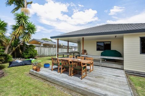Photo of property in 45 Whitby Avenue, Whitianga, 3510