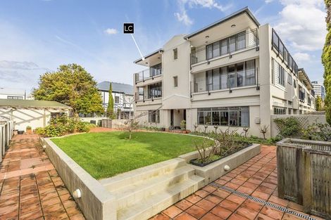 Photo of property in 12/28 Hobson Street, Thorndon, Wellington, 6011