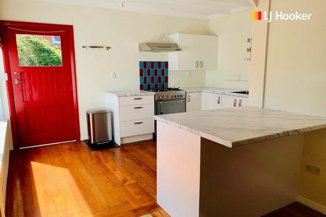 Photo of property in 32 Hereford Street, Kaikorai, Dunedin, 9010