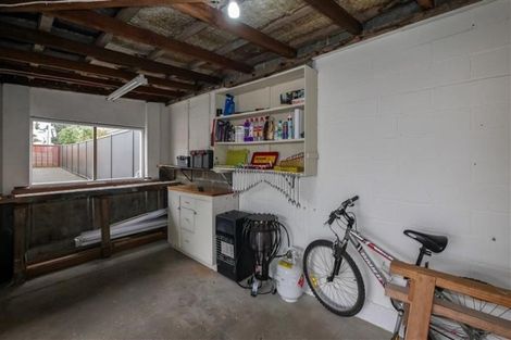 Photo of property in 27 Isadore Road, Saint Clair, Dunedin, 9012