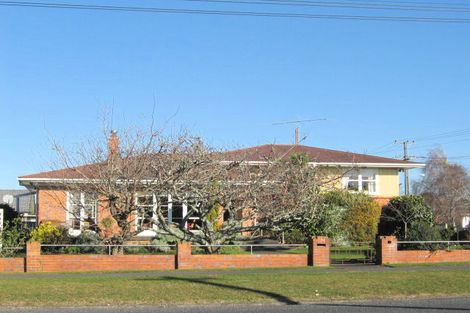 Photo of property in 69 Willis Road, Papakura, 2110