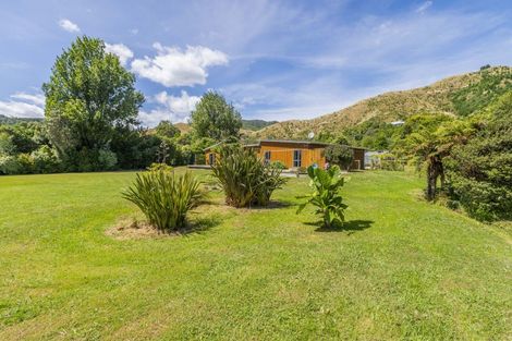 Photo of property in 45 Mahaki Road, Nikau Valley, Paraparaumu, 5032