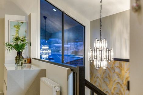 Photo of property in 106 Silverstream Road, Crofton Downs, Wellington, 6035