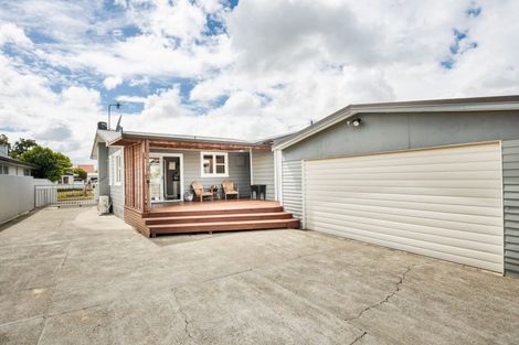Photo of property in 30 Anakiwa Street, Kelvin Grove, Palmerston North, 4414