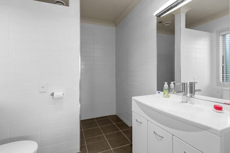 Photo of property in 30 Shakespeare Street, Leamington, Cambridge, 3432