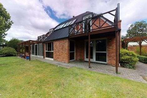 Photo of property in 15 Oak Grove, Ashburton, 7700