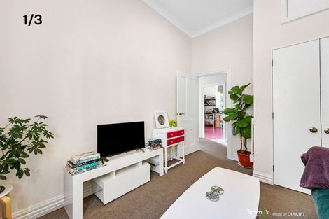 Photo of property in 3 Alameda Terrace, Aro Valley, Wellington, 6021