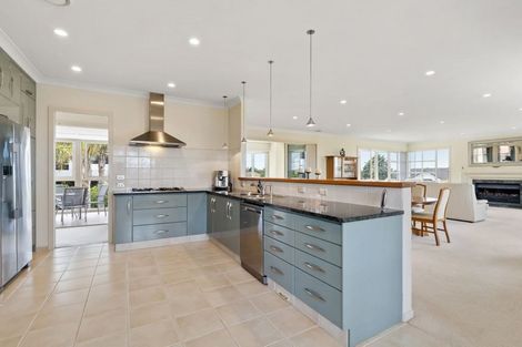 Photo of property in 105 Onetaunga Road, Chatswood, Auckland, 0626