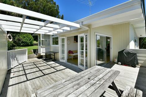 Photo of property in 68 Alexander Avenue, Torbay, Auckland, 0630