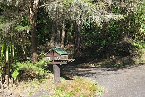 Photo of property in 171 Laingholm Drive, Laingholm, Auckland, 0604