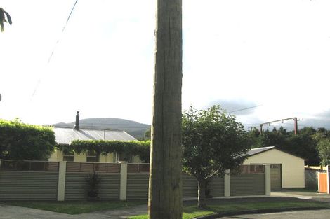 Photo of property in 12 Coates Grove, Silverstream, Upper Hutt, 5019