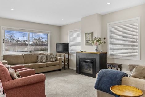 Photo of property in 24 Rainbow Drive, Rainbow Point, Taupo, 3330