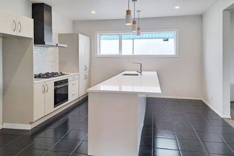 Photo of property in 221 The Esplanade, Petone, Lower Hutt, 5012