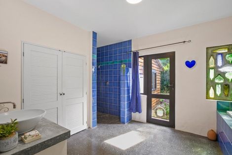 Photo of property in 7-9 Mace Terrace, Oakura, 4314