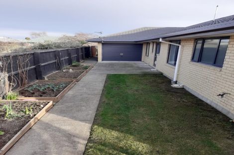 Photo of property in 6 Jerez Place, Hei Hei, Christchurch, 8042