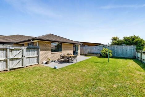 Photo of property in 75 Dillon Drive, Bell Block, New Plymouth, 4312
