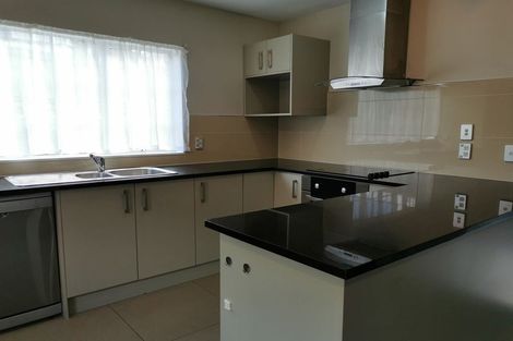 Photo of property in 76a Panama Road, Mount Wellington, Auckland, 1062