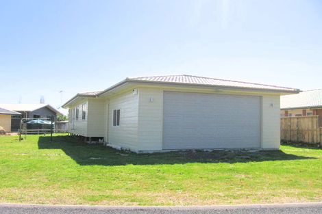 Photo of property in 31 Charles Green Drive, Cooks Beach, Whitianga, 3591