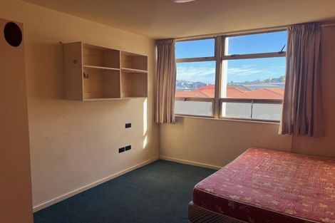 Photo of property in Te Awhina Apartments, 11/22 Sussex Street, Mount Cook, Wellington, 6021